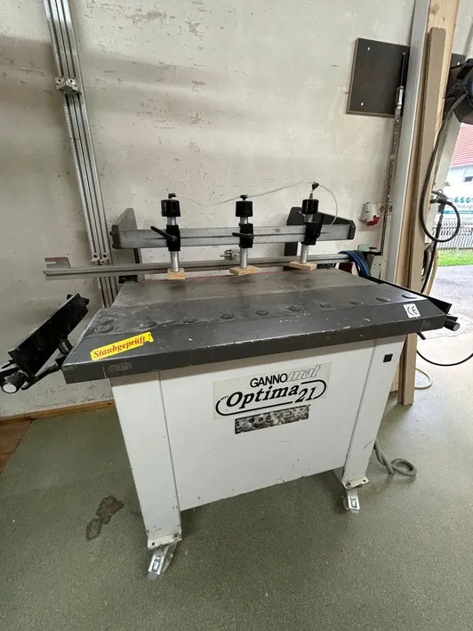 Universal Dübelbohrmaschine Ganner